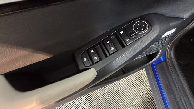 2022 Blue Kia Seltos SX AWD SUV