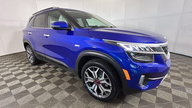 2022 Blue Kia Seltos SX AWD SUV