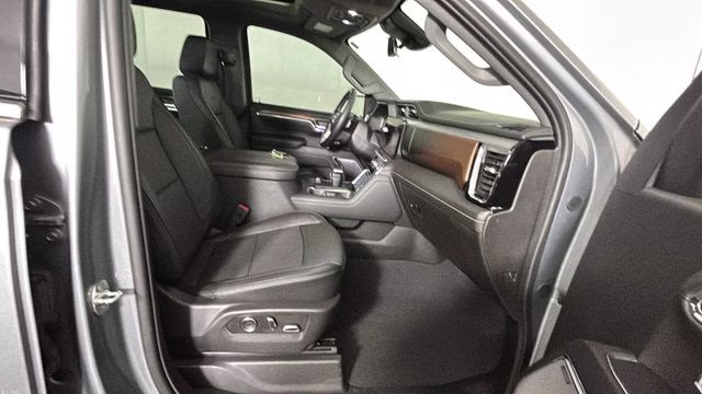 2024 Sterling Metallic GMC Sierra 1500 Denali 4X4 Truck