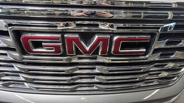 2024 Sterling Metallic GMC Sierra 1500 Denali 4X4 Truck