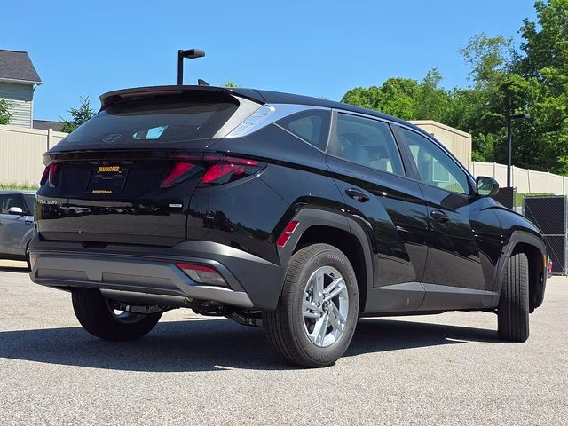 2026 Phantom Black Hyundai Tucson SE AWD SUV
