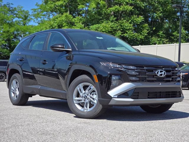 2026 Phantom Black Hyundai Tucson SE AWD SUV
