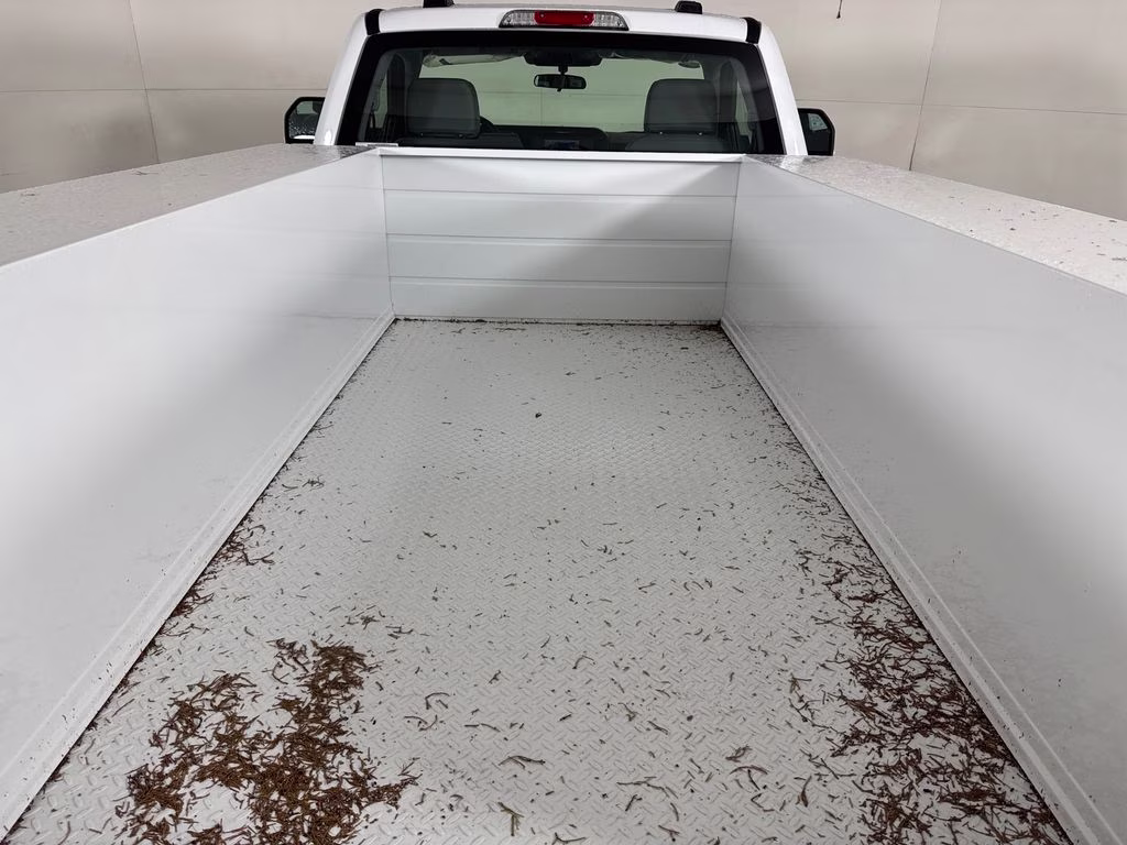 2026 Oxford White Ford Super Duty F-250 SRW XL RWD Truck