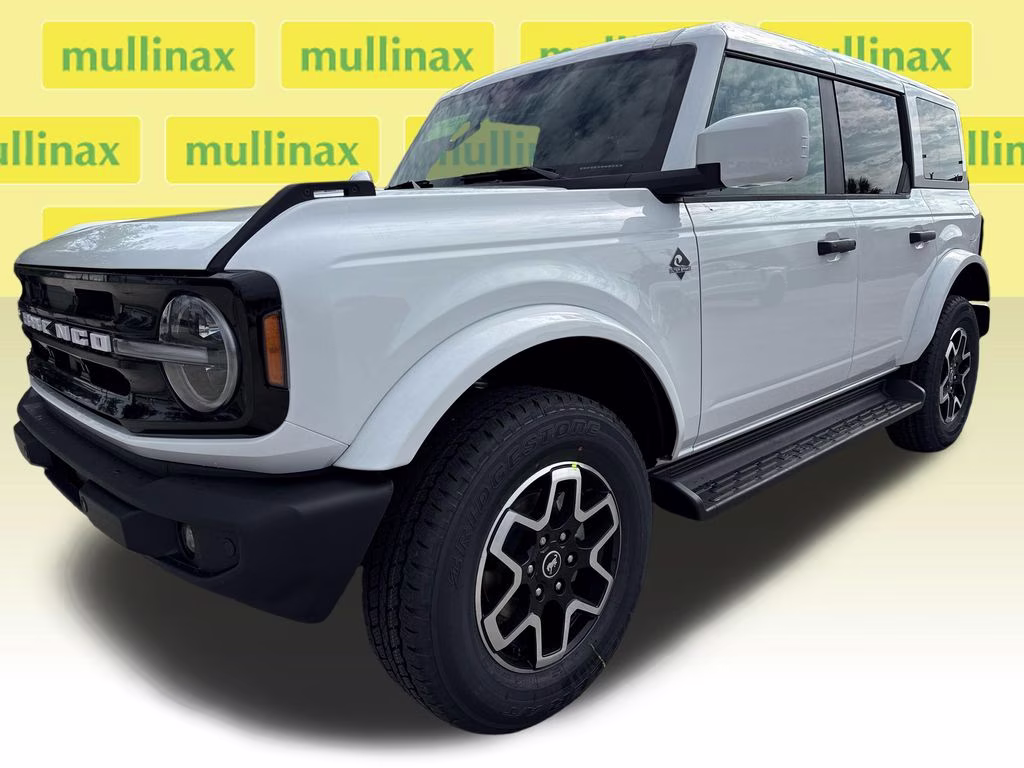 2026 Oxford White Ford Bronco Outer Banks 4X4 SUV