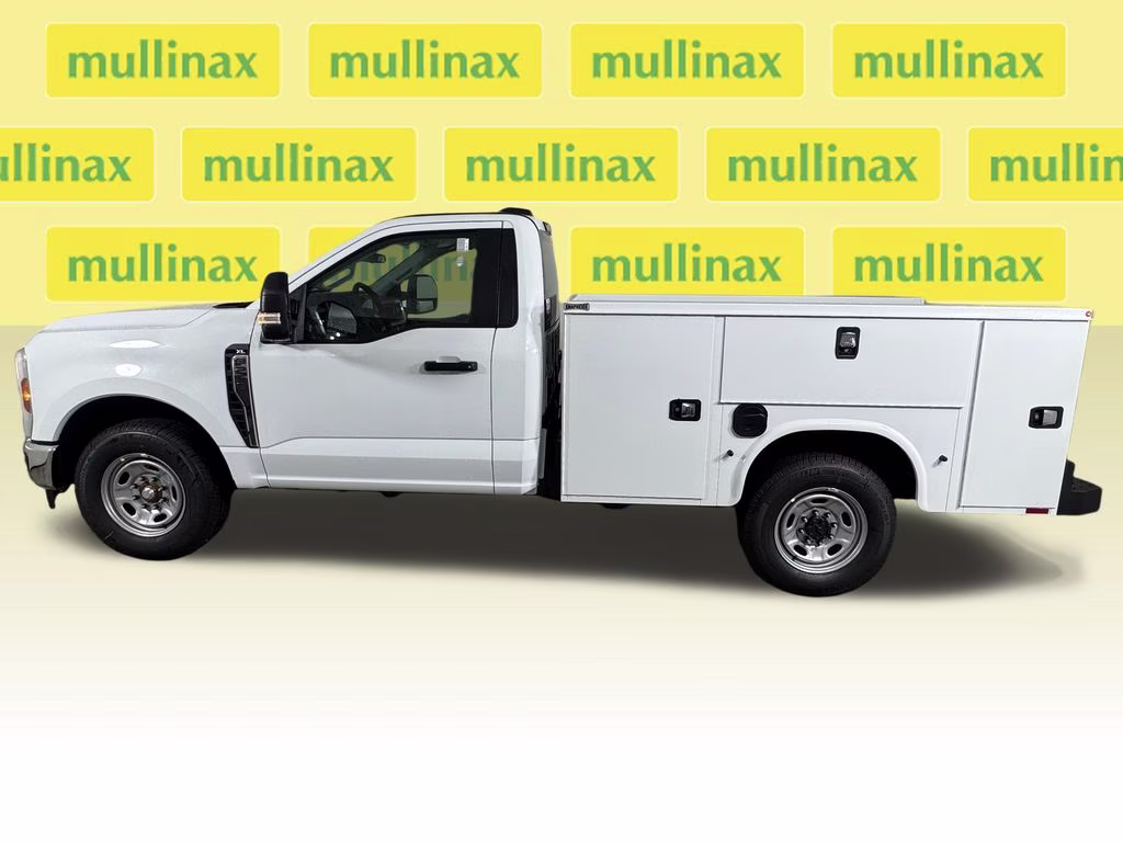 2026 Oxford White Ford Super Duty F-250 SRW XL RWD Truck