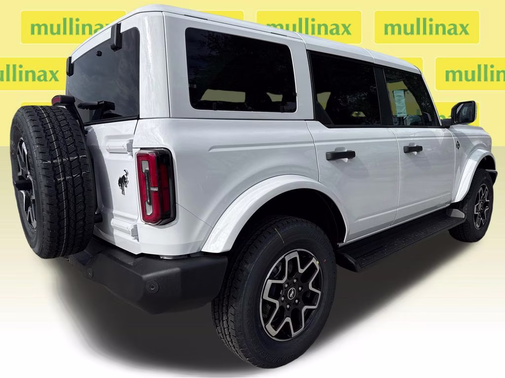 2026 Oxford White Ford Bronco Outer Banks 4X4 SUV