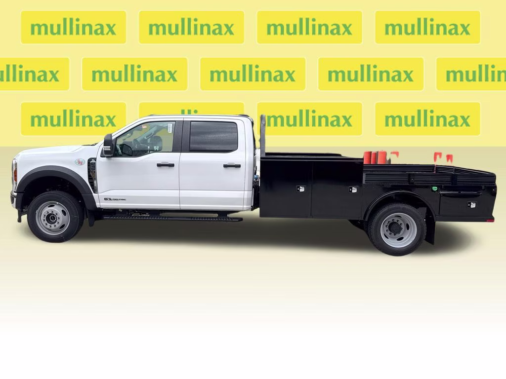 2026 Oxford White Ford Super Duty F-450 DRW XL 4X4 Chassis