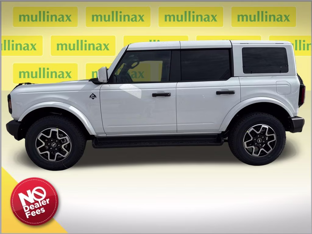 2026 Oxford White Ford Bronco Outer Banks 4X4 SUV