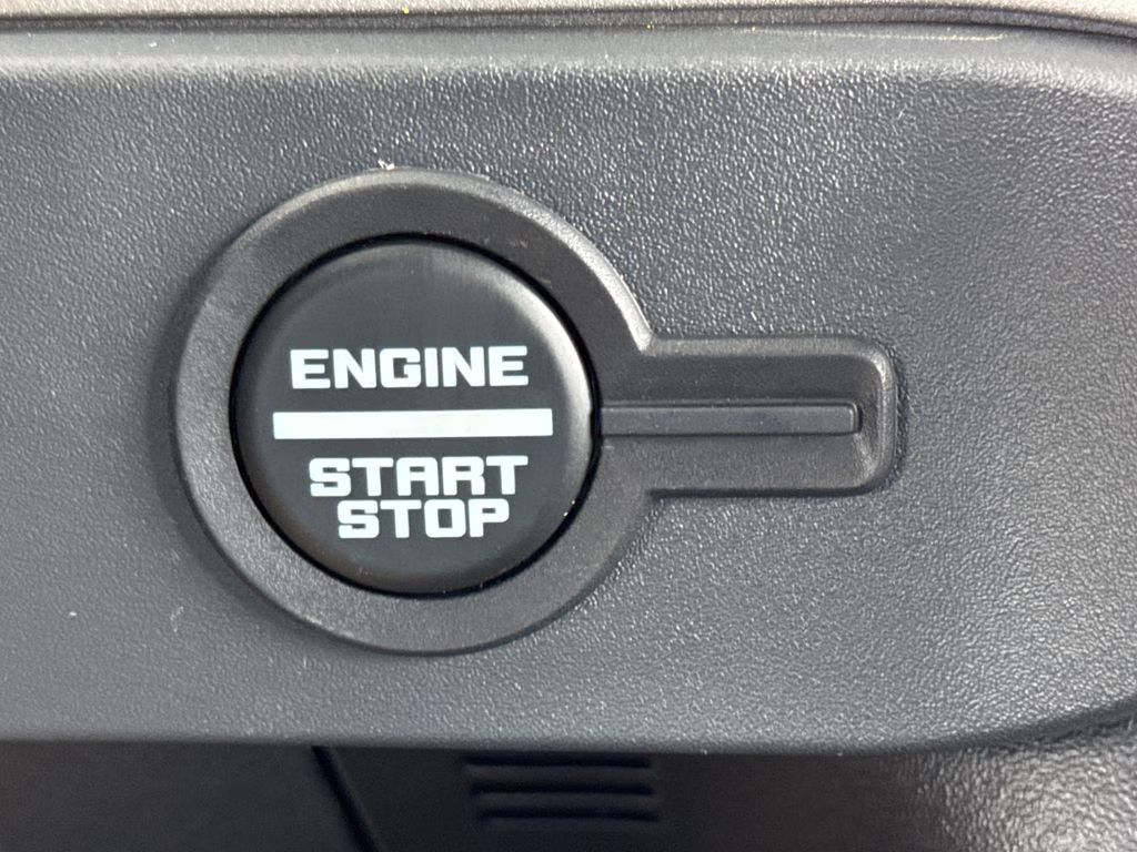 2026 Oxford White Ford Bronco Outer Banks 4X4 SUV