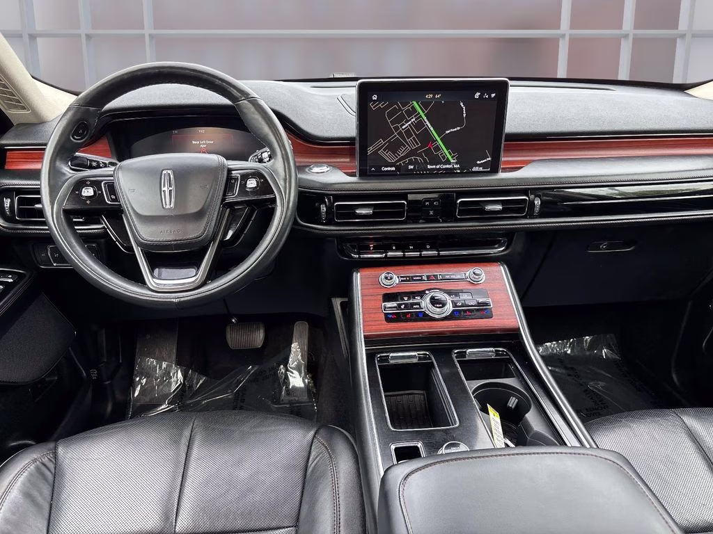 2022 White Metallic Lincoln Aviator Reserve AWD SUV