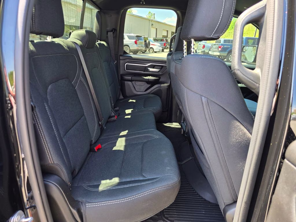 2025 Diamond Black Crystal Pearlcoat Ram 1500 Big Horn/Lone Star 4X4 Truck