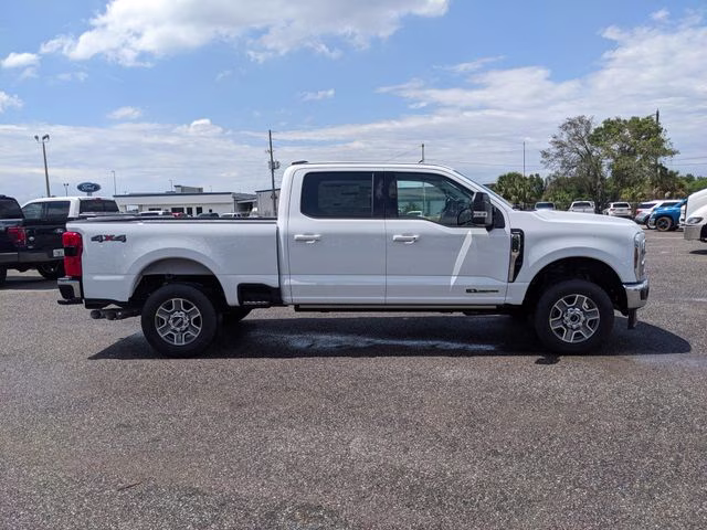 2026 Oxford White Ford Super Duty F-250 SRW Lariat 4X4 Truck