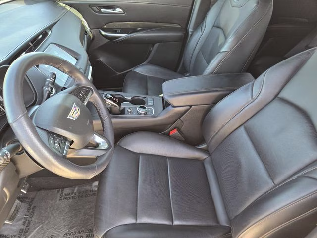 2022 Radiant Silver Metallic Cadillac XT4 Sport FWD SUV