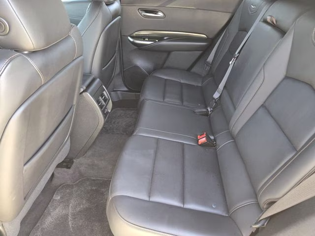 2022 Radiant Silver Metallic Cadillac XT4 Sport FWD SUV