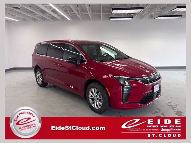 2027 Chrysler Pacifica Select AWD's photo