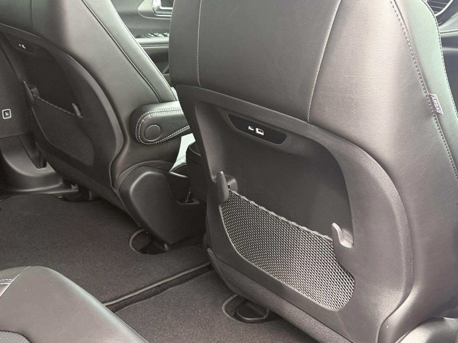 2027 Pw7 Chrysler Pacifica Select AWD Van