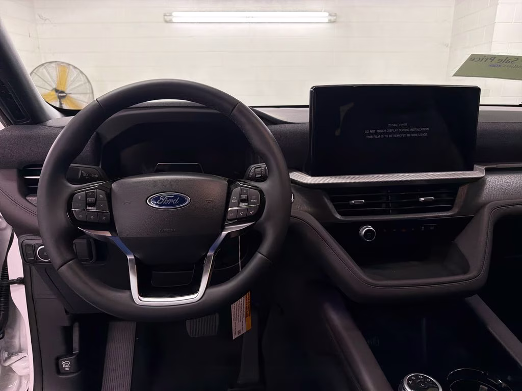 2026 STAR WHITE TRI-COAT Ford Explorer Platinum RWD SUV