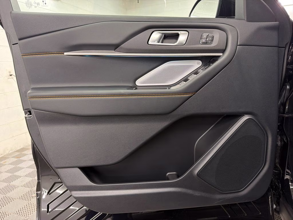 2026 AGATE BLACK Ford Explorer Tremor 4X4 SUV