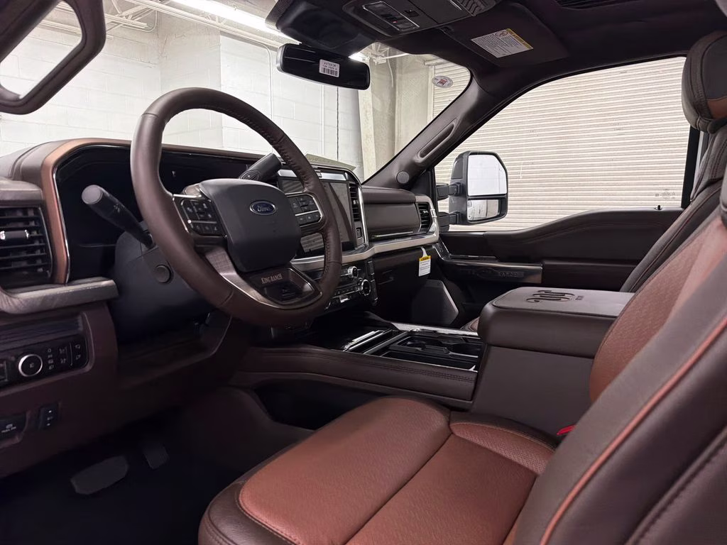 2026 STAR WHITE Ford Super Duty F-250 SRW King Ranch 4X4 Truck