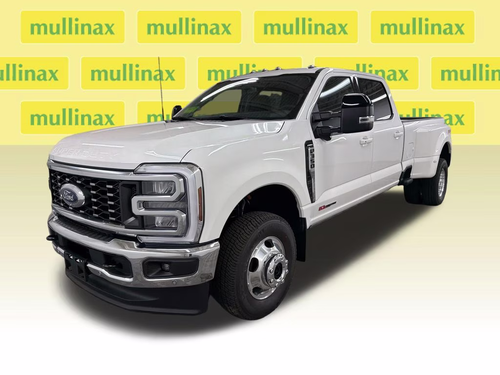 2026 STAR WHITE Ford Super Duty F-350 DRW Lariat 4X4 Truck