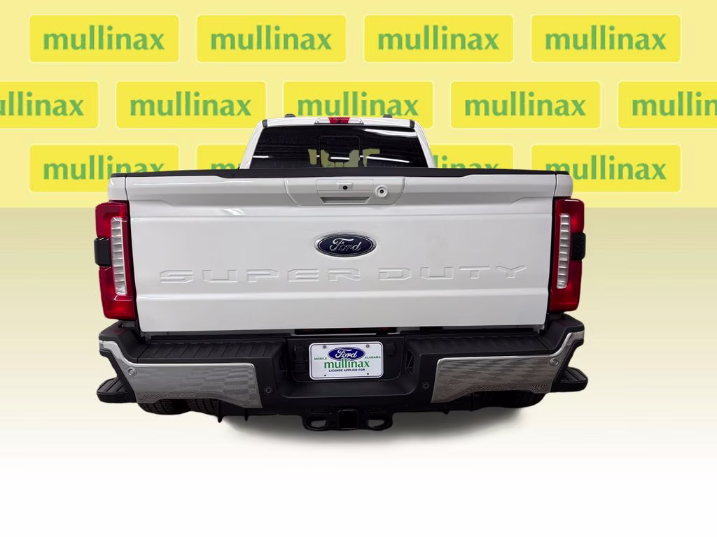 2026 STAR WHITE Ford Super Duty F-350 DRW Lariat 4X4 Truck