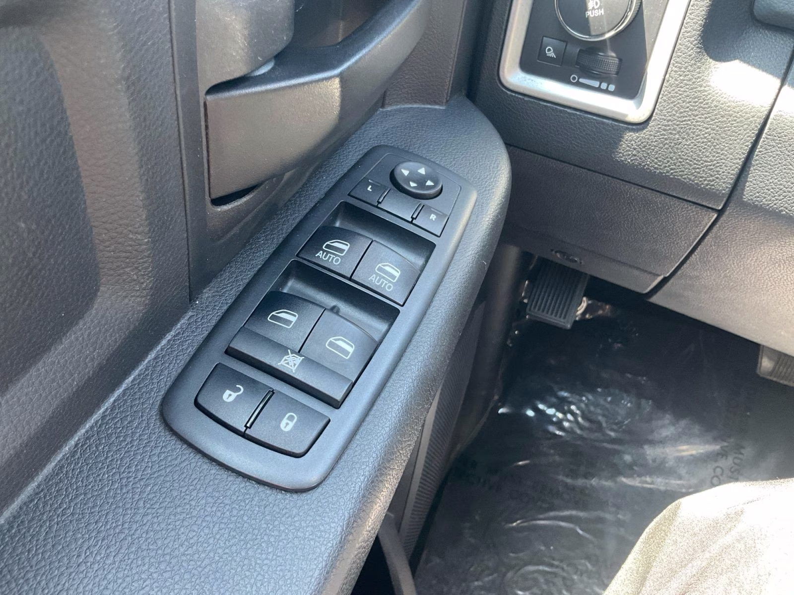 2016 Delmonico Red Pearlcoat Ram 1500 Express 4X4 Truck