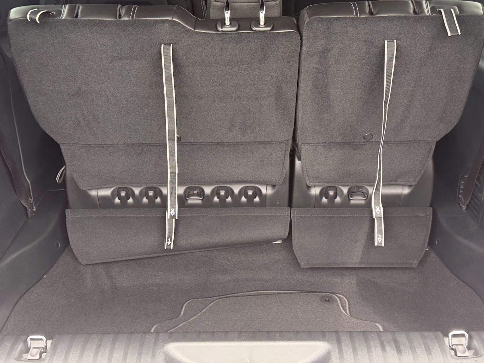 2027 Pw7 Chrysler Pacifica Select AWD Van