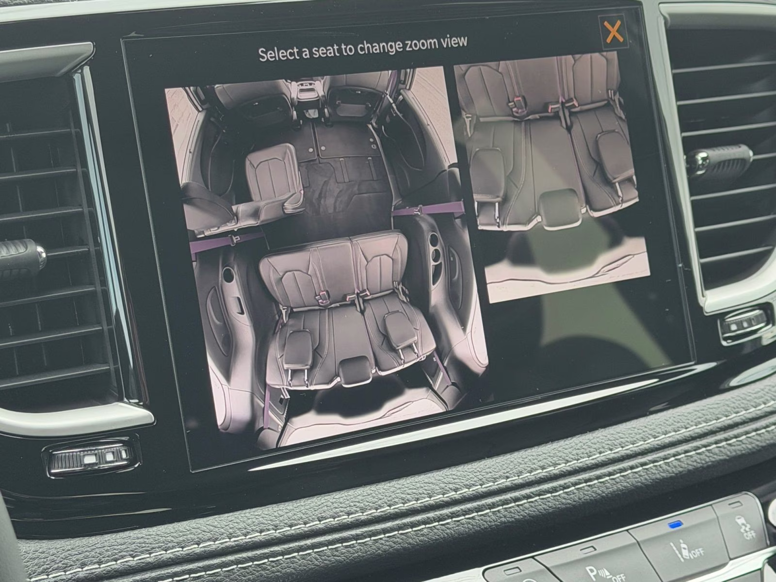 2027 Pw7 Chrysler Pacifica Select AWD Van