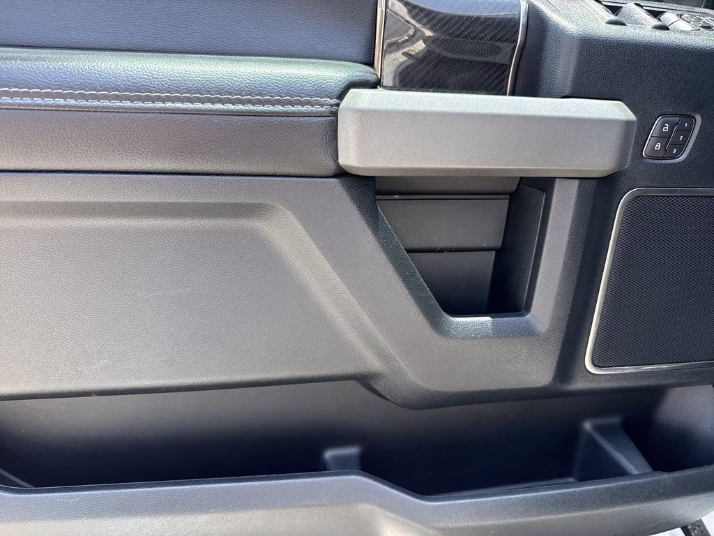 2020 Oxford White Ford F-150 Raptor 4X4 Truck