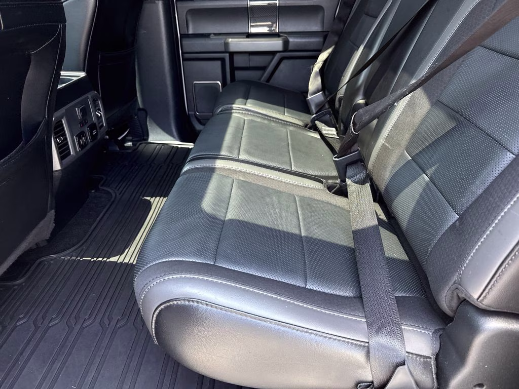 2020 Oxford White Ford F-150 Raptor 4X4 Truck