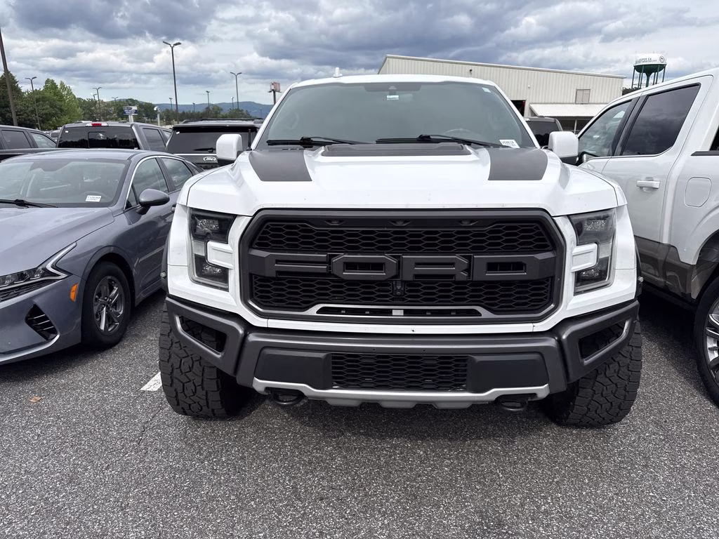 2020 Oxford White Ford F-150 Raptor 4X4 Truck