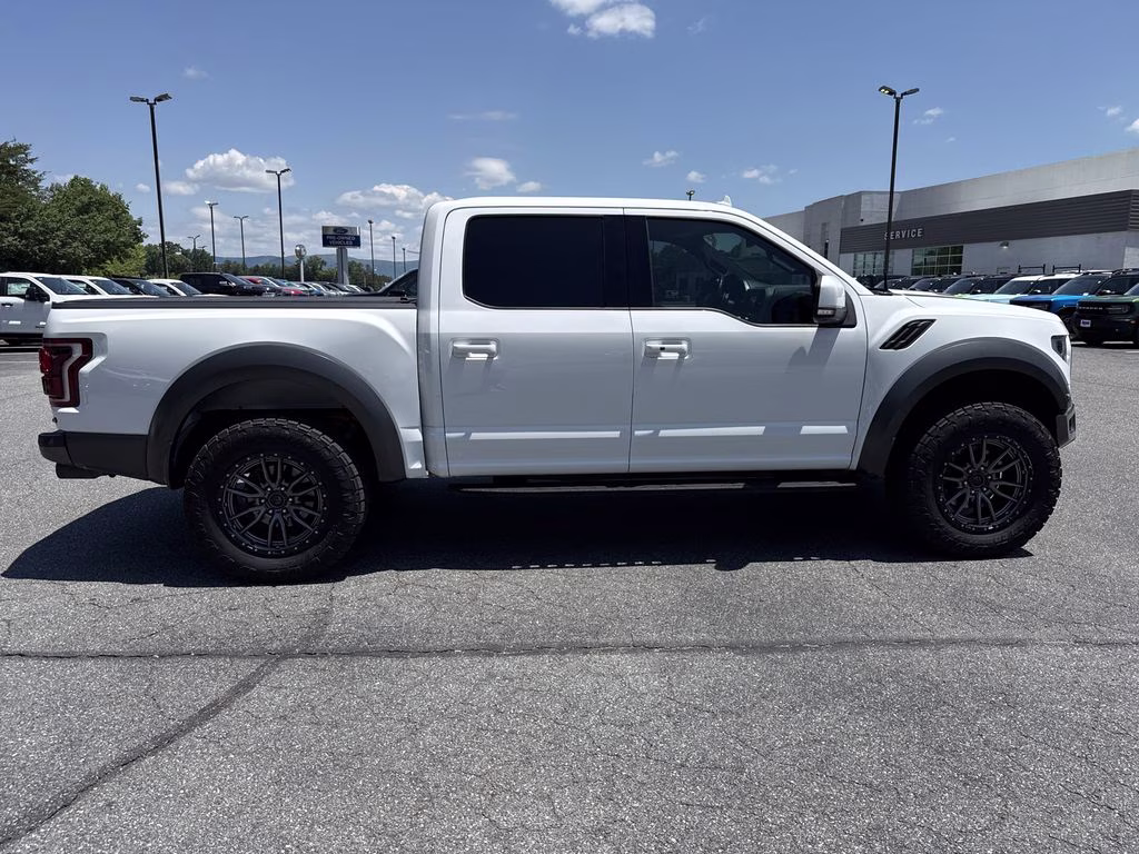 2020 Oxford White Ford F-150 Raptor 4X4 Truck