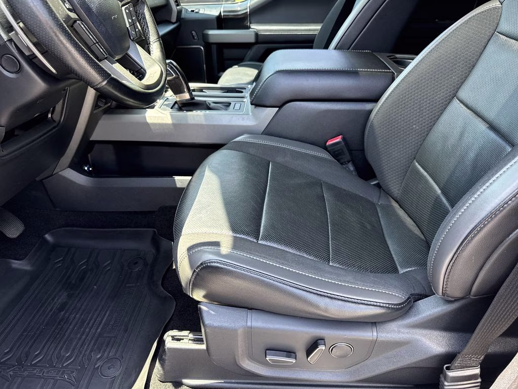 2020 Oxford White Ford F-150 Raptor 4X4 Truck