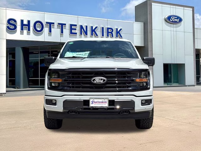 2026 Avalanche Ford F-150 XLT 4X4 Truck