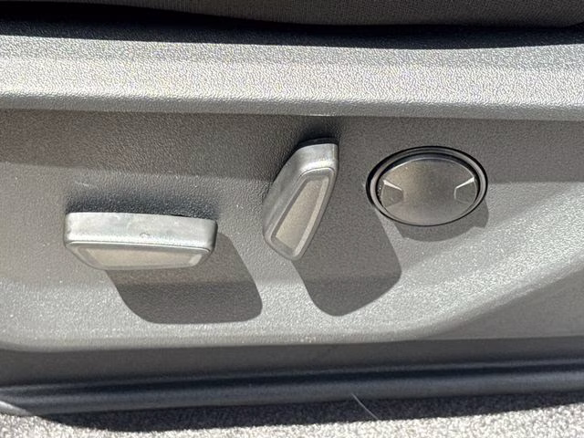 2026 Avalanche Ford F-150 XLT 4X4 Truck