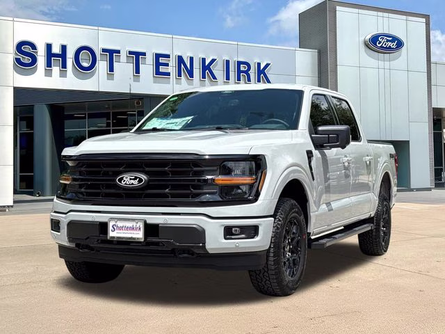 2026 Avalanche Ford F-150 XLT 4X4 Truck