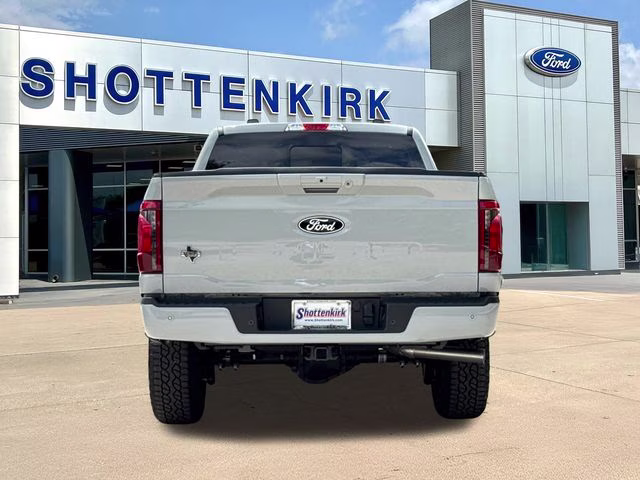 2026 Avalanche Ford F-150 XLT 4X4 Truck