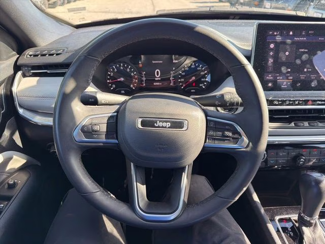 2024 Bright White Clearcoat Jeep Compass Limited 4X4 SUV