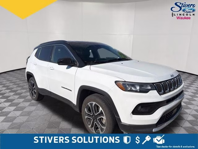 2024 Bright White Clearcoat Jeep Compass Limited 4X4 SUV