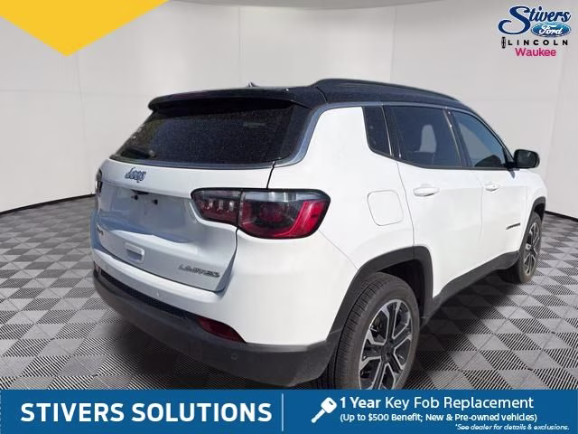 2024 Bright White Clearcoat Jeep Compass Limited 4X4 SUV