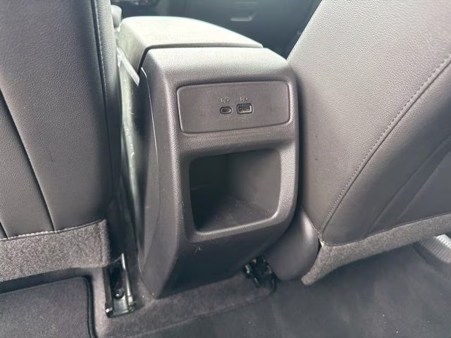 2025 Summit White Chevrolet Trax LT FWD SUV