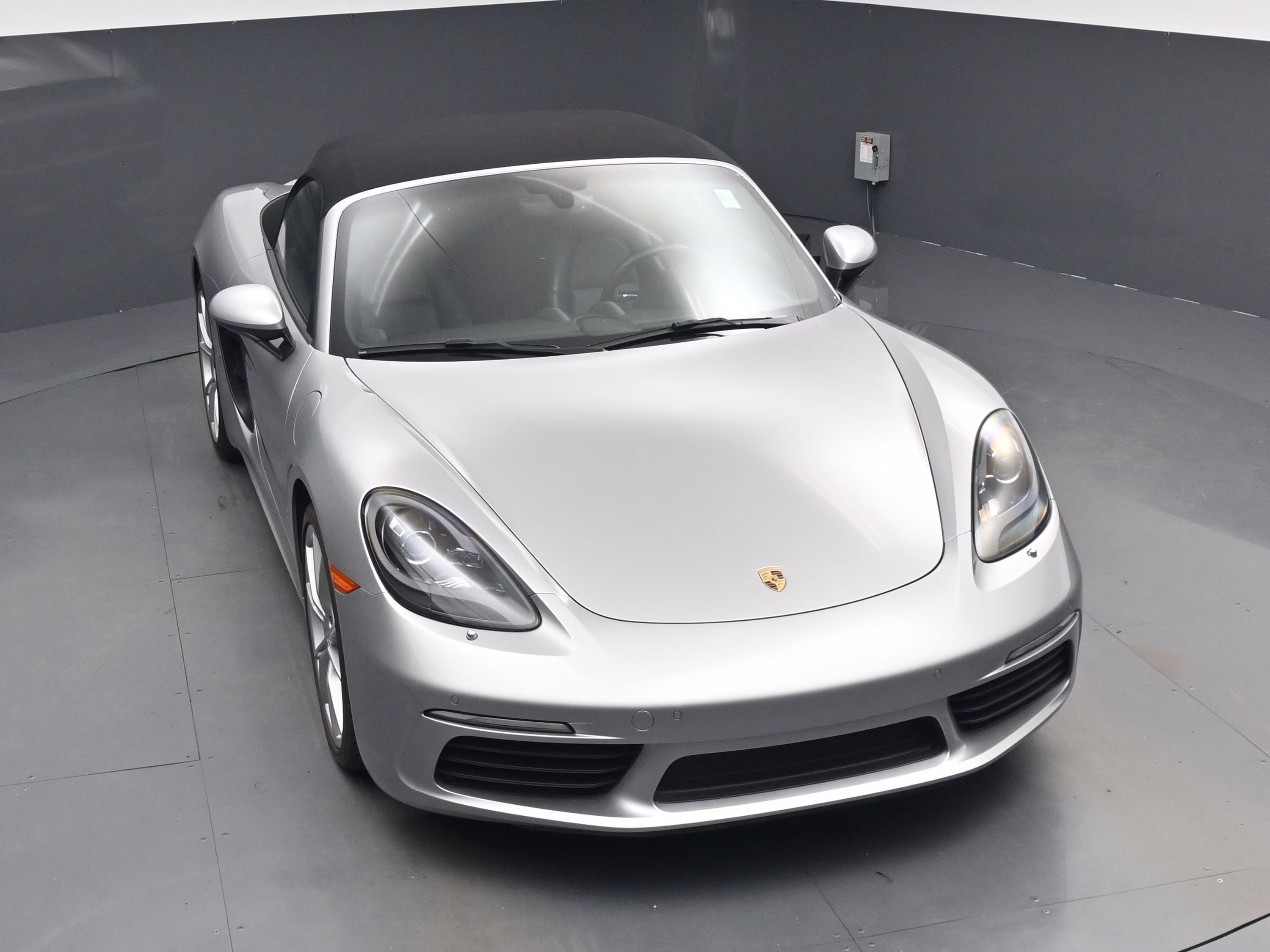 2017 GT Silver Metallic Porsche 718 Boxster Base RWD Convertible