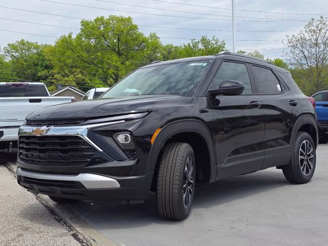 2026 Mosaic Black Metallic Chevrolet Trailblazer LT AWD SUV