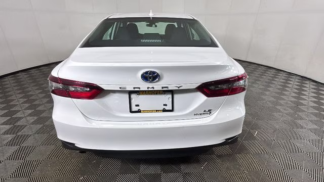 2022 White Toyota Camry Hybrid LE FWD Sedan