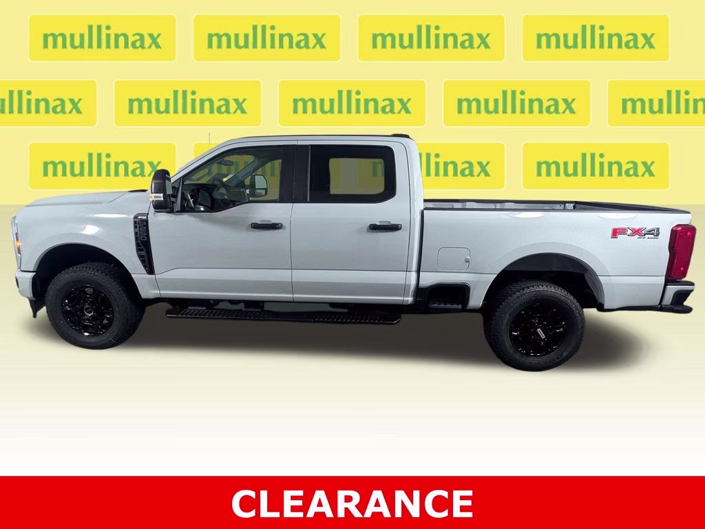 2026 Avalanche Ford Super Duty F-250 SRW STX 4X4 Truck