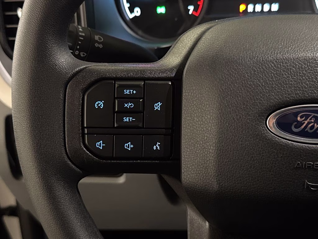 2026 Avalanche Ford Super Duty F-250 SRW STX 4X4 Truck