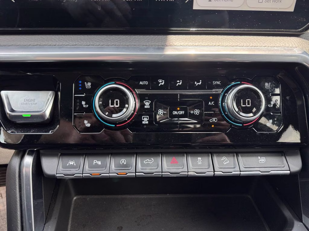 2023 Sterling Metallic GMC Sierra 1500 Denali 4X4 Truck