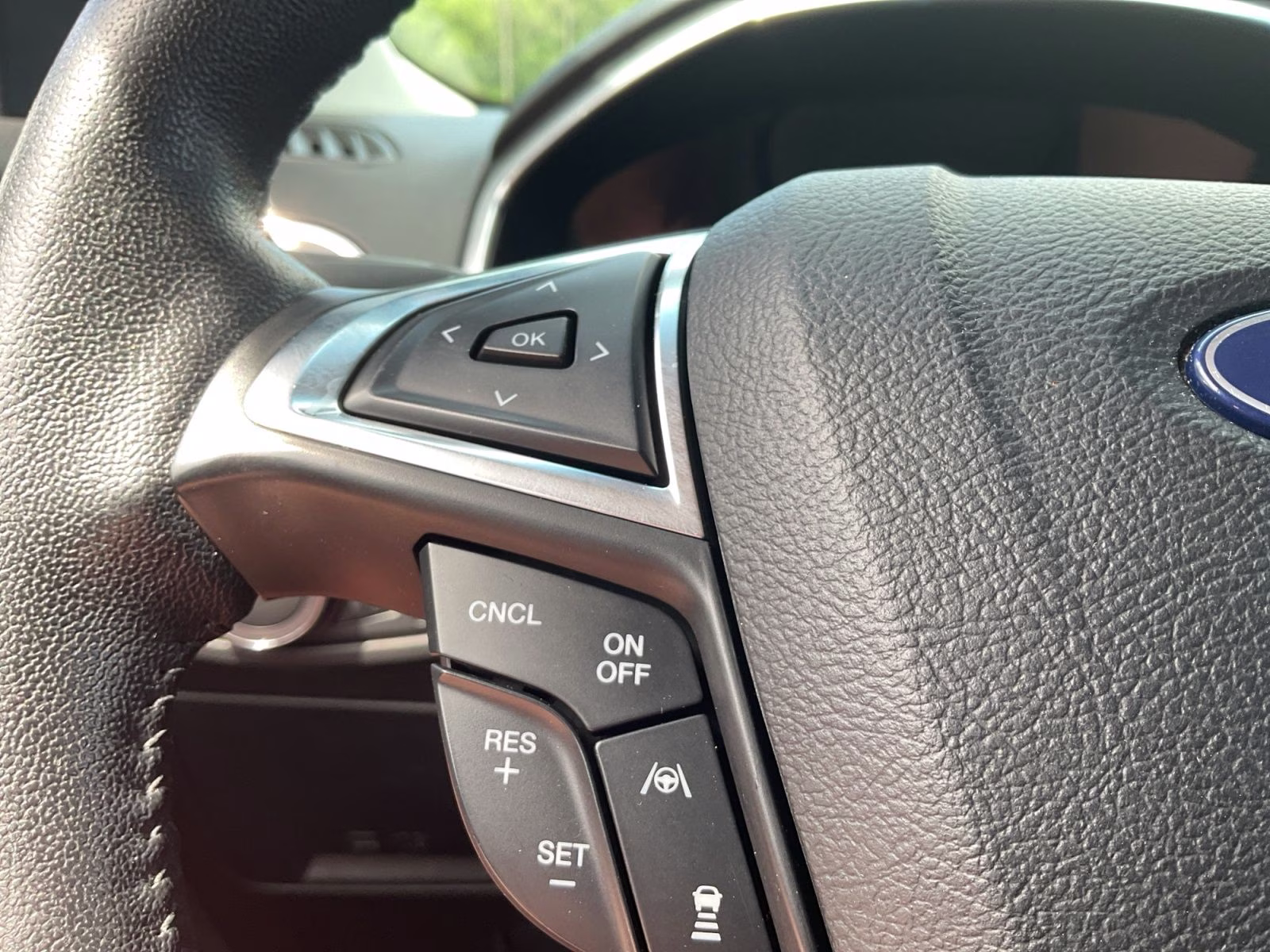 2019 Black Metallic Ford Edge Titanium AWD SUV