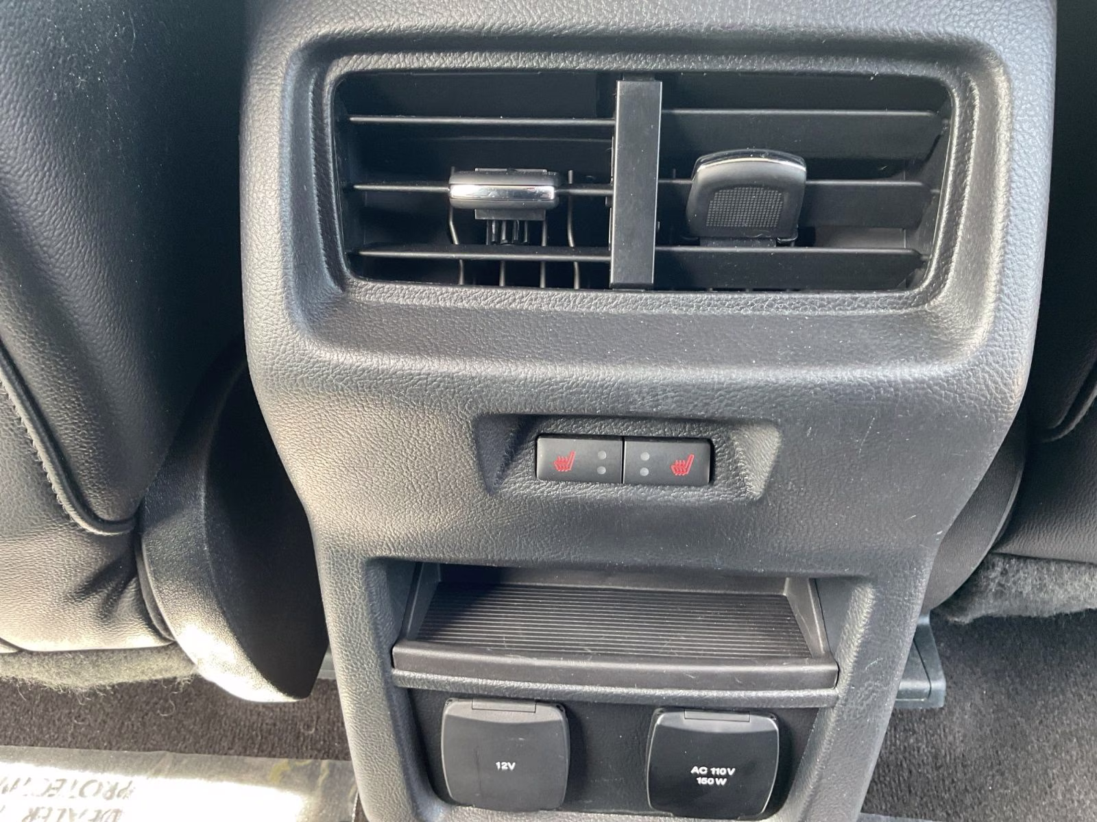 2019 Black Metallic Ford Edge Titanium AWD SUV