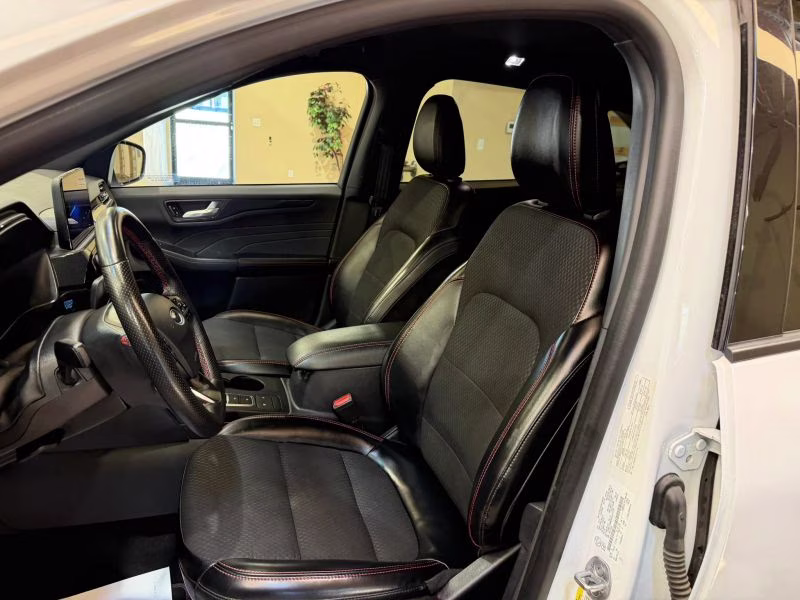 2023 Ford Escape ST-Line Sport Utility 4D AWD
